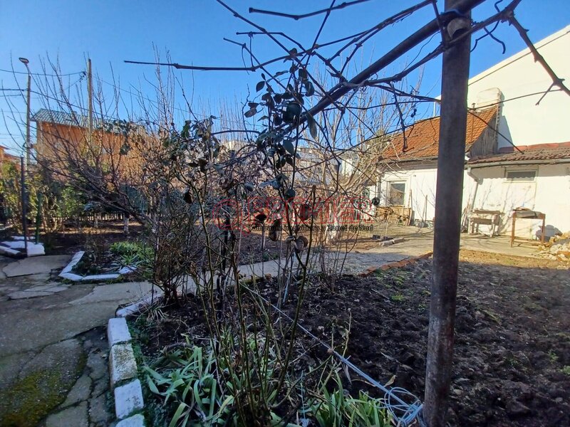 Brancoveanu - Martisor - Teren 330 mp deschidere 24 m liniari