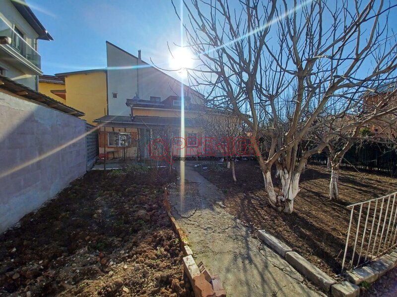 Brancoveanu - Martisor - Teren 330 mp deschidere 24 m liniari